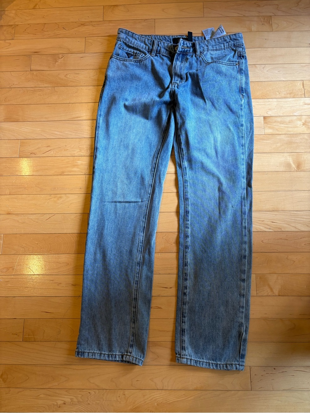 Guess 30x32 Men's Light Blue Straight-Leg Jeans